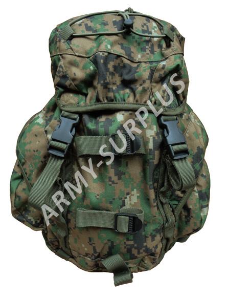 Batoh recon 15L digital woodland marpat