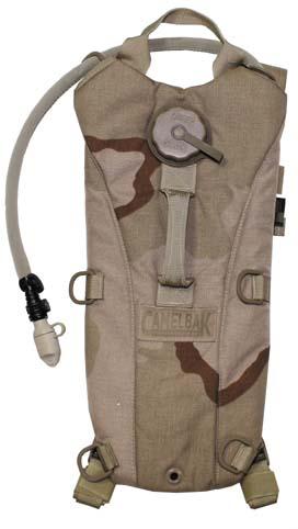 Vak na vodu (hydratační vak) Camelbak 3 color desert US