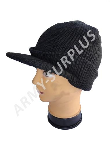 Kulich s kšiltem černý MFH