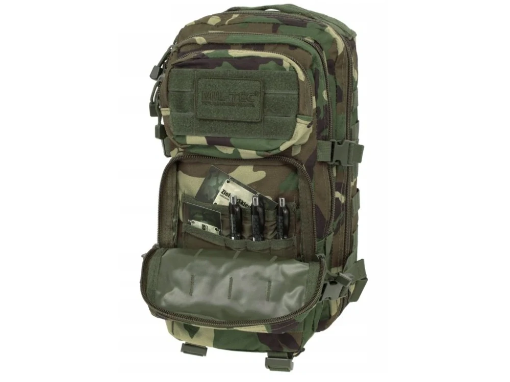 Batoh ASSAULT Pack US 20L molle woodland malý Miltec
