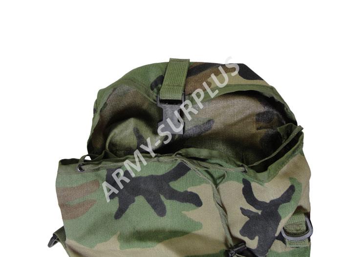 Sumka Molle Sustainment Pouch woodland US originál