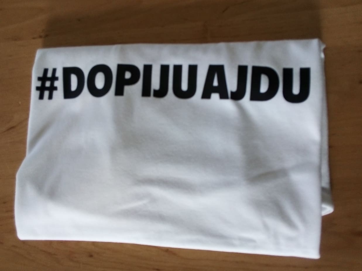 Tričko Dopiju a jdu #dopijuajdu černé bílý potisk